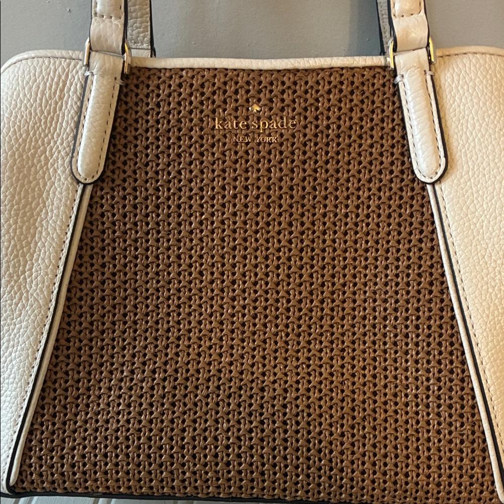 Kate Spade Tan and Cream Shoulder Bag